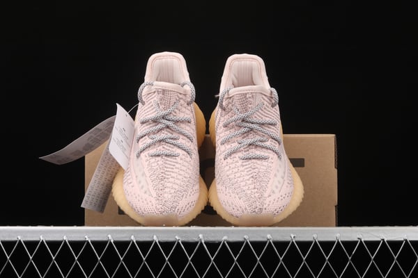 Ad Yeezy 350 Boost V2 Fv5675 - Image 4