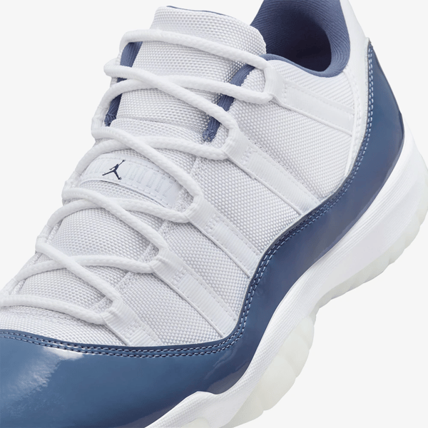 JORDAN 11 LOW DIFFUSED BLUE - Image 5