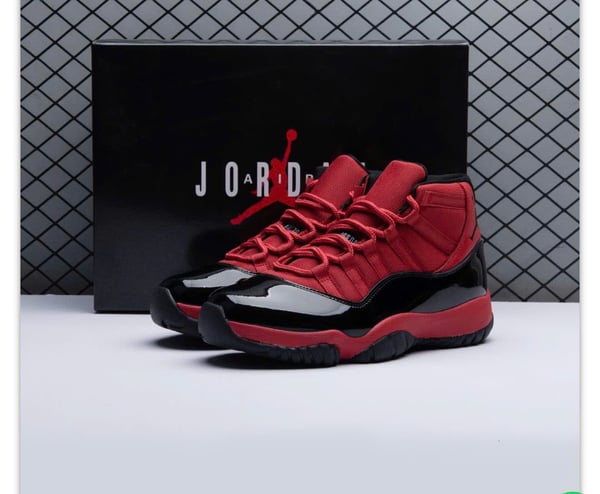 Air Jordan 11 Retro Black/Red CT8012-60016 - Image 2