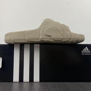 Adidas New Colleettion - Image 2