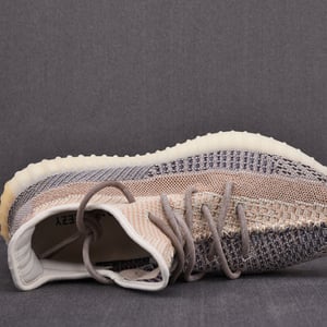 Ad Yeezy 350 Boost V2 Gy7658 - Image 5
