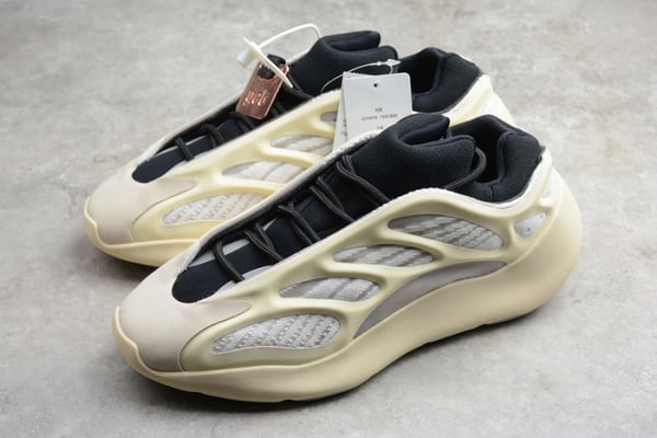 Adidas Yeezy 700 V3 Azael Fw4980 - Image 5