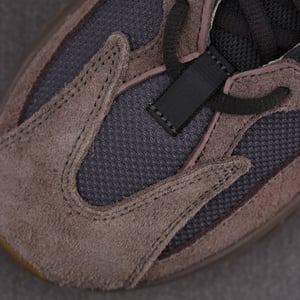Kanye West X Adidas Yeezy Runner Boost 700Mauve Ee9614 - Image 3