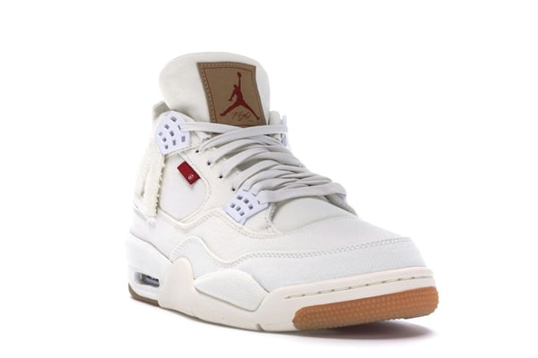 Levi’s x Air Jordan 4 Retro ‘White Denim’ - Image 4