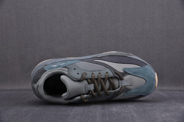 Adidas Yeezy Boost 700 V2 Teal Blue Fw2499 - Image 3