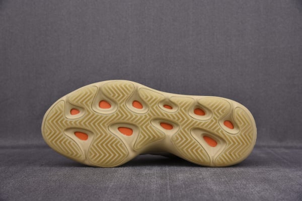 Adidas Yeezy 700 V3 Srphym G54853 - Image 8