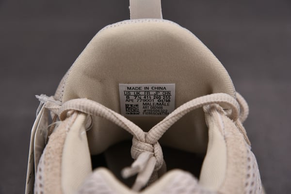 Adidas Yeezy Desert Rat 500 Blush Db2908 - Image 2