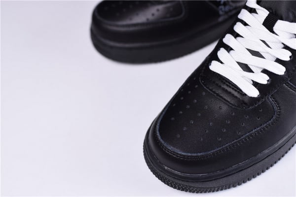 Off-White X Nike Air Force 1 07 Low Black Av5210-001 - Image 19