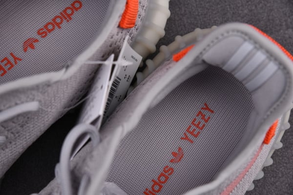Ad Yeezy 350 Boost V2 Fx9017 - Image 6