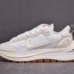 Sacai X Nike Vaporwaffle Dd1875-100