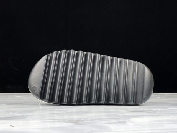 Adidas Yeezy Slide Black Fx0495 - Image 6