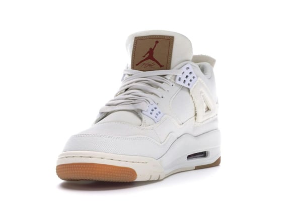 Levi’s x Air Jordan 4 Retro ‘White Denim’ - Image 5