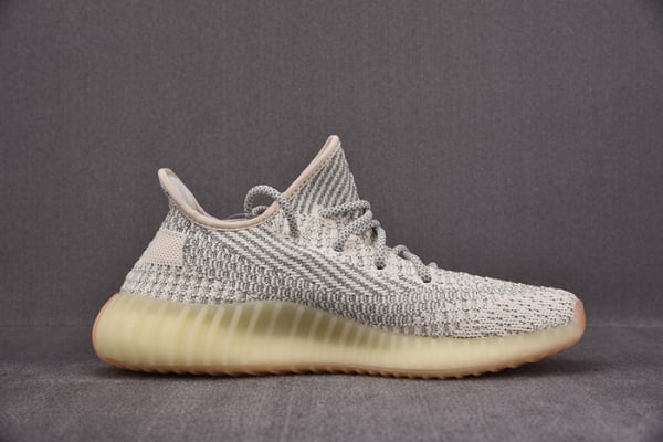 Ad Yeezy 350 Boost V2 Fv3254 - Image 7