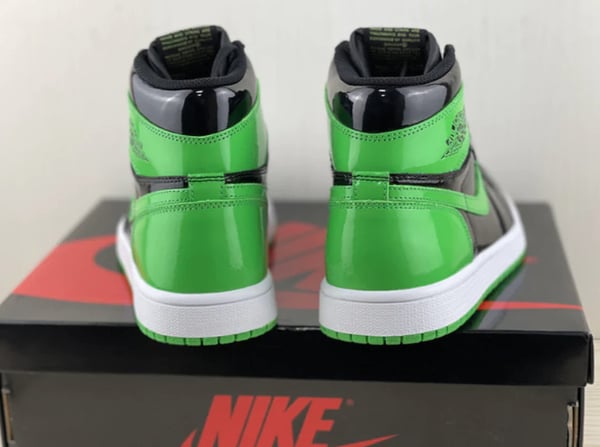 Air Jordan 1 High Og ?Patent Black Green? - Image 5