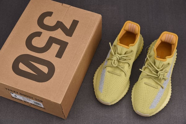 Adidas Yeezy Boost 350 V2 Marsh Fx9034 - Image 12