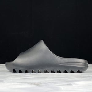 Adidas Yeezy Slide Black Fx0495