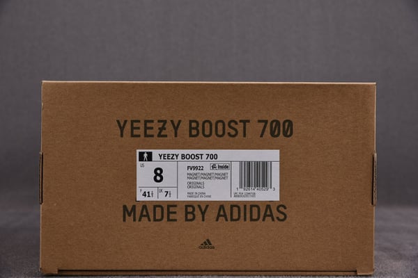 Adidas Yeezy Boost 700 Magnet Fv9922 - Image 8