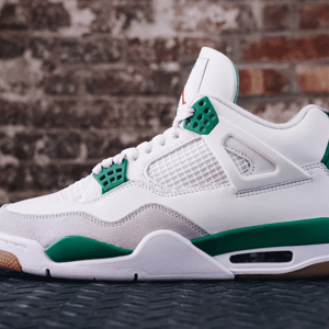 Nike Sb X Air Jordan 4 "Pine Green" Dr5415-103 - Image 2