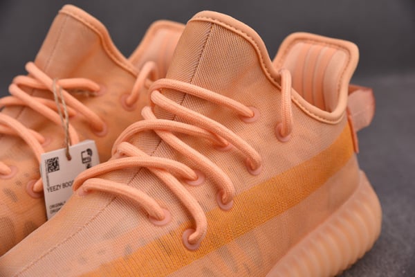 Ad Yeezy 350 Boost V2 Gw2870 - Image 11