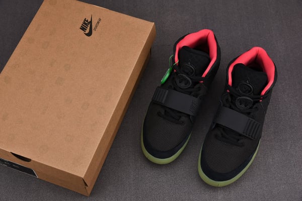 Nike Air Yeezy 2 Solar Red 508214-006 - Image 2