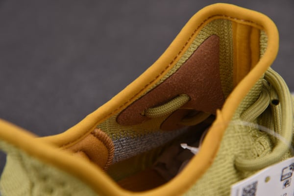 Adidas Yeezy Boost 350 V2 Marsh Fx9034 - Image 3