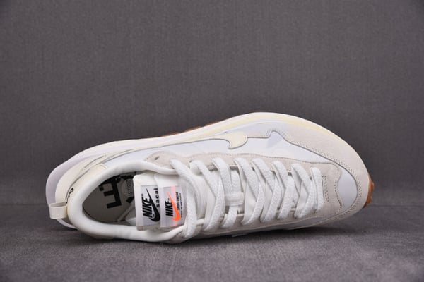 Sacai X Nike Vaporwaffle Dd1875-100 - Image 6