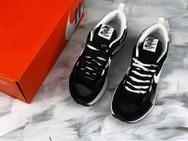 Sacai X Nike Pegasua Vaporfly Black White Ci9928-001 - Image 13