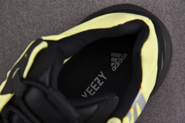 Adidas Yeezy Boost 700 Mnvn Phosphor Fy3727 - Image 4