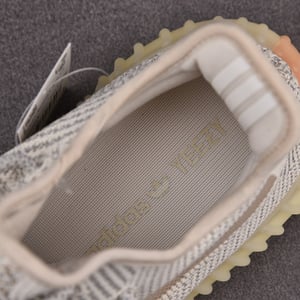 Ad Yeezy 350 Boost V2 Fv3254 - Image 10