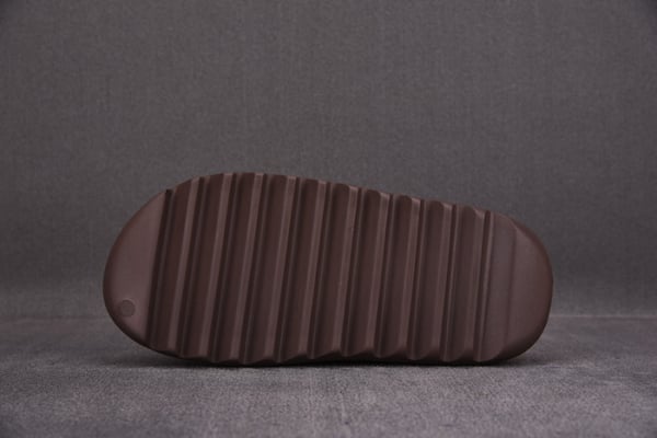 Adidas Adidas Yeezy Slide Soot G55495 - Image 7