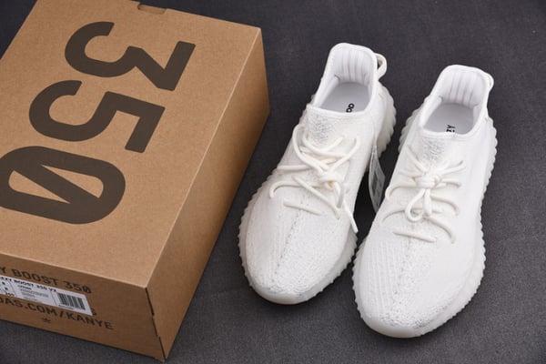 2018 Yeezy Boost 350 V2 Triple White Cp9366 - Image 9