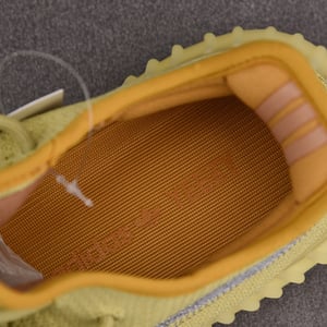 Adidas Yeezy Boost 350 V2 Marsh Fx9034 - Image 10