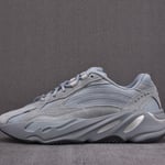 Adidas Yeezy Boost 700 V2 Hospital Blue Fv8424