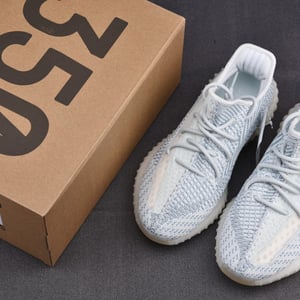 Ad Yeezy 350 Boost V2 Fw3043 - Image 11