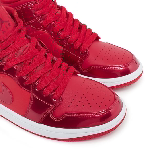 Air Jordan 1 Mid SE ‘University Red Pomegranate’ DH5894-600 - Image 4