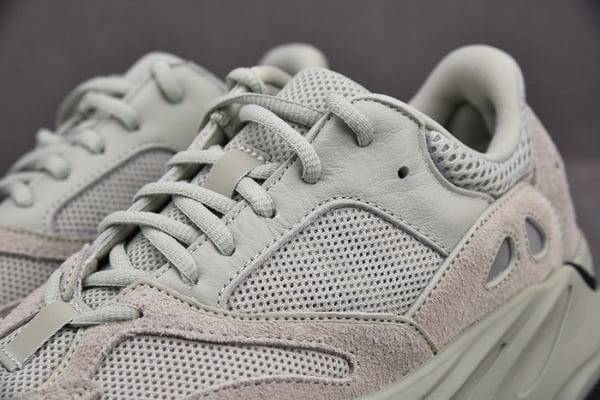 Adidas Yeezy Boost 700 Salt Eg7487 - Image 3