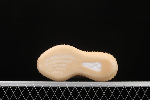 Ad Yeezy 350 Boost V2 Fv5675 - Image 9