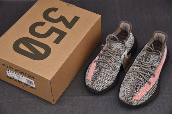 Ad Yeezy 350 Boost V2 Gw0089 - Image 8