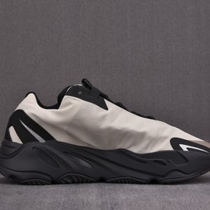 Adidas Yeezy Boost 700 Mnvn Bone Fy3729 - Image 3