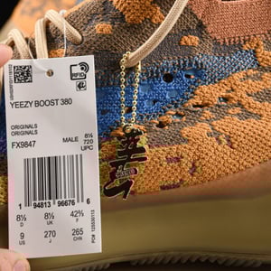 Adidas Yeezy Boost 380 Blue Oat Reflective Fy5137 - Image 21