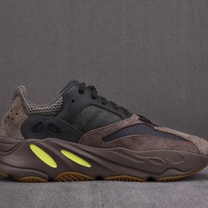 Kanye West X Adidas Yeezy Runner Boost 700Mauve Ee9614 - Image 9