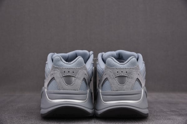Adidas Yeezy Boost 700 V2 Hospital Blue Fv8424 - Image 7