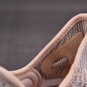 Ad Yeezy 350 Boost V2“Synth” Fv5578 - Image 4
