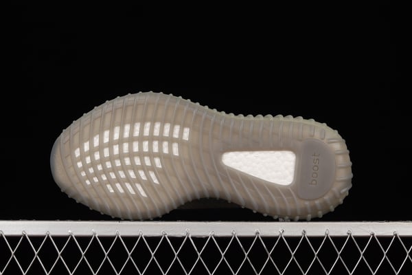Ad Yeezy 350 Boost V2 Hq2059 - Image 7