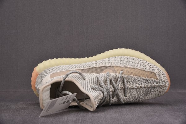 Ad Yeezy 350 Boost V2 Fv3254 - Image 6
