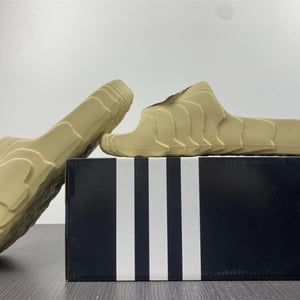 Adidas New Colleettion 2 - Image 9