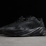 Adidas Yeezy Boost 700 Mnvn Triple Black Fv4440