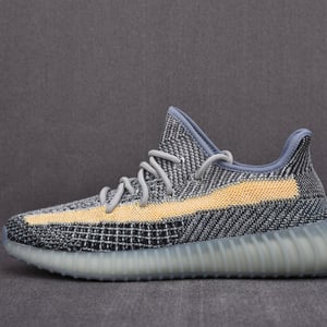 Adidas Yeezy Boost 350 V2 Ash Blue Gy7657