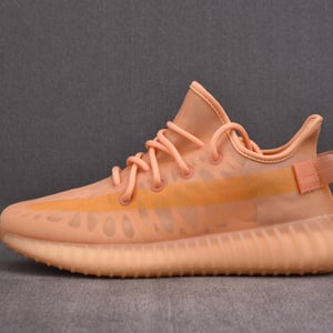 Ad Yeezy 350 Boost V2 Gw2870