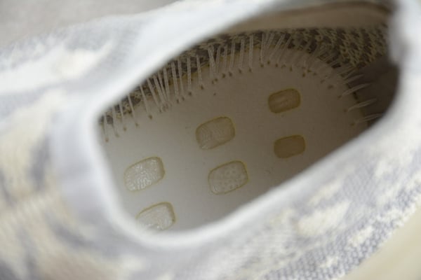 Adidas Yeezy Boost 380 Alien Fb6878 - Image 4